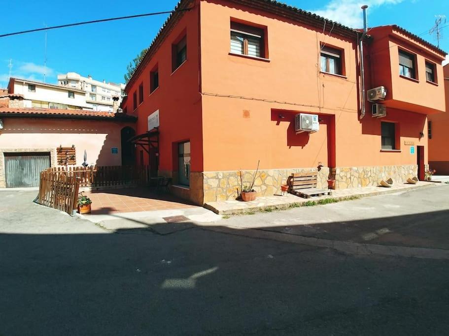 El Vinilo. Aparcamiento Exterior Gratuito Appartement Teruel Buitenkant foto